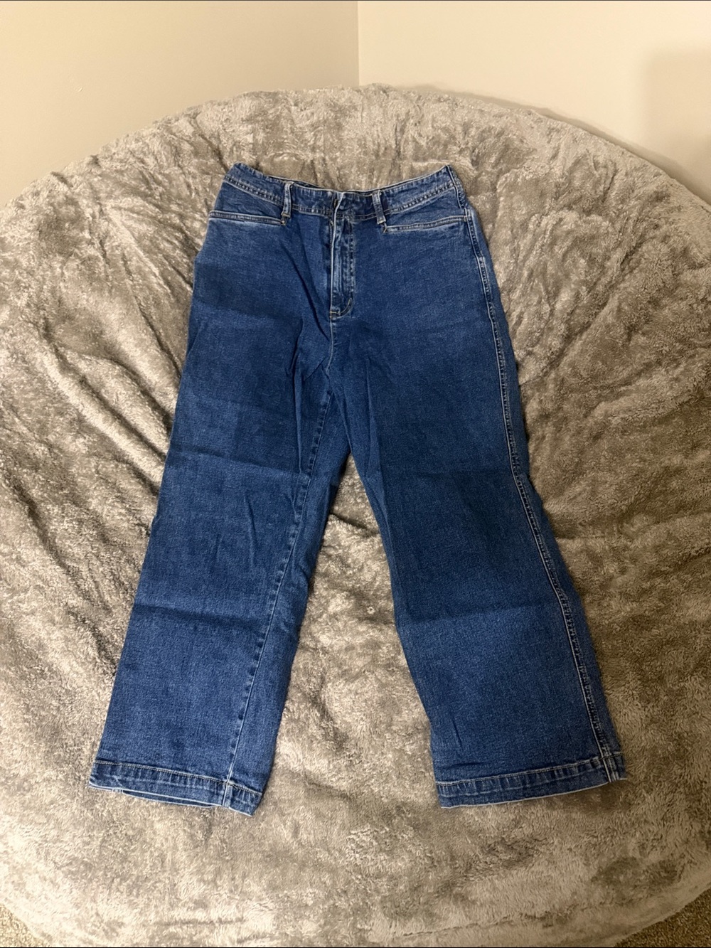 Women’s size 6 Cherokee Men's Dark Blue Straight-Leg Capris